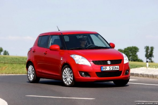 2011-Suzuki-Swift-24