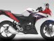 Honda CBR150R Tricolor Edition2
