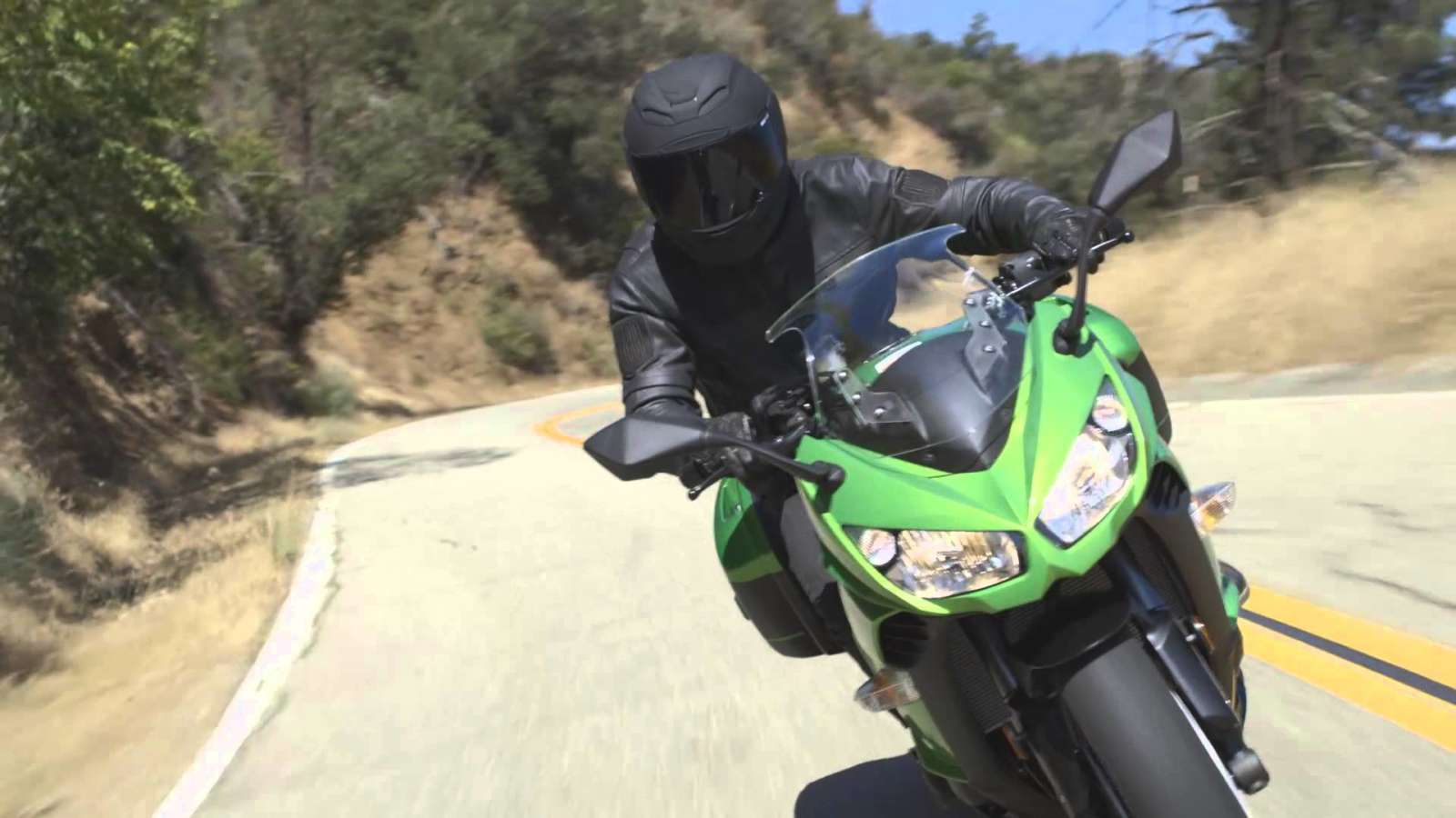 ... need to know about the new 2014 Kawasaki Ninja 1000 | Motoroids.com
