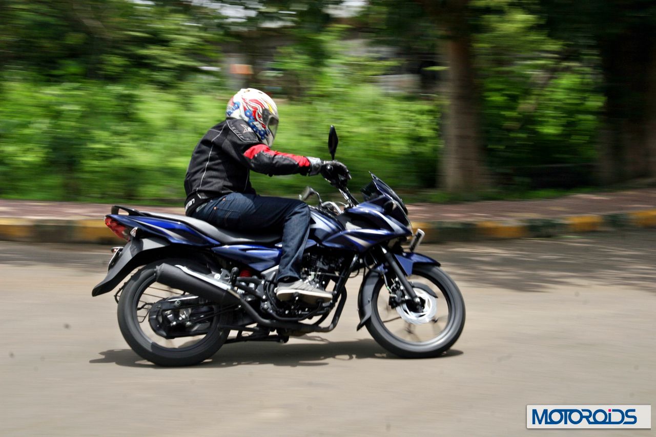2014-Bajaj-Discover-150-F-13.jpg