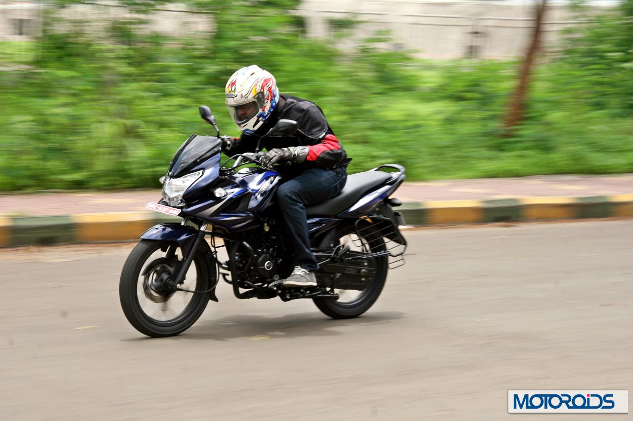 2014-Bajaj-Discover-150-F-23.jpg