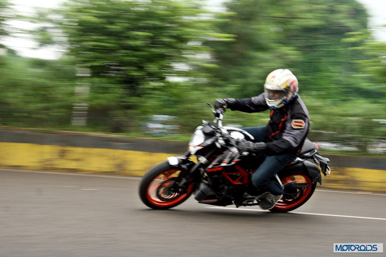 KTM RC390 vs Kawasaki Ninja 300 vs Duke 390: Three Sunrises