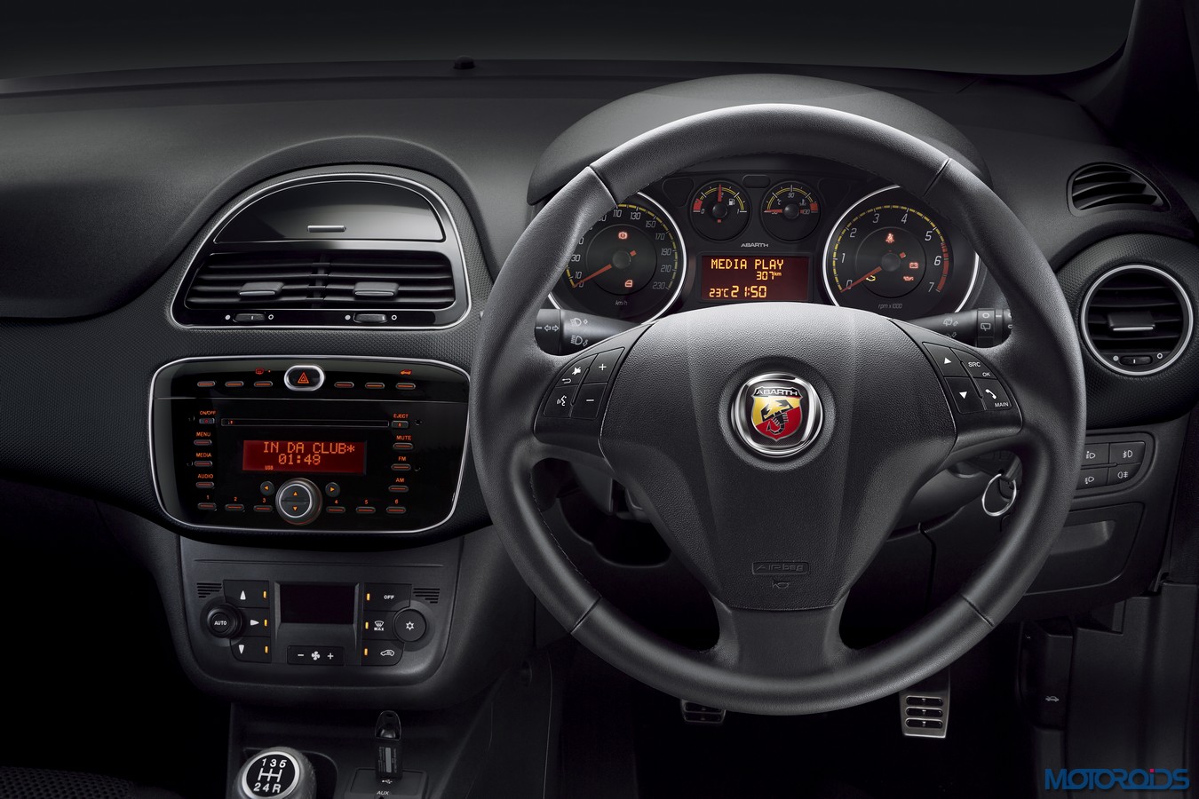 Fiat Abarth Punto Interior (2)