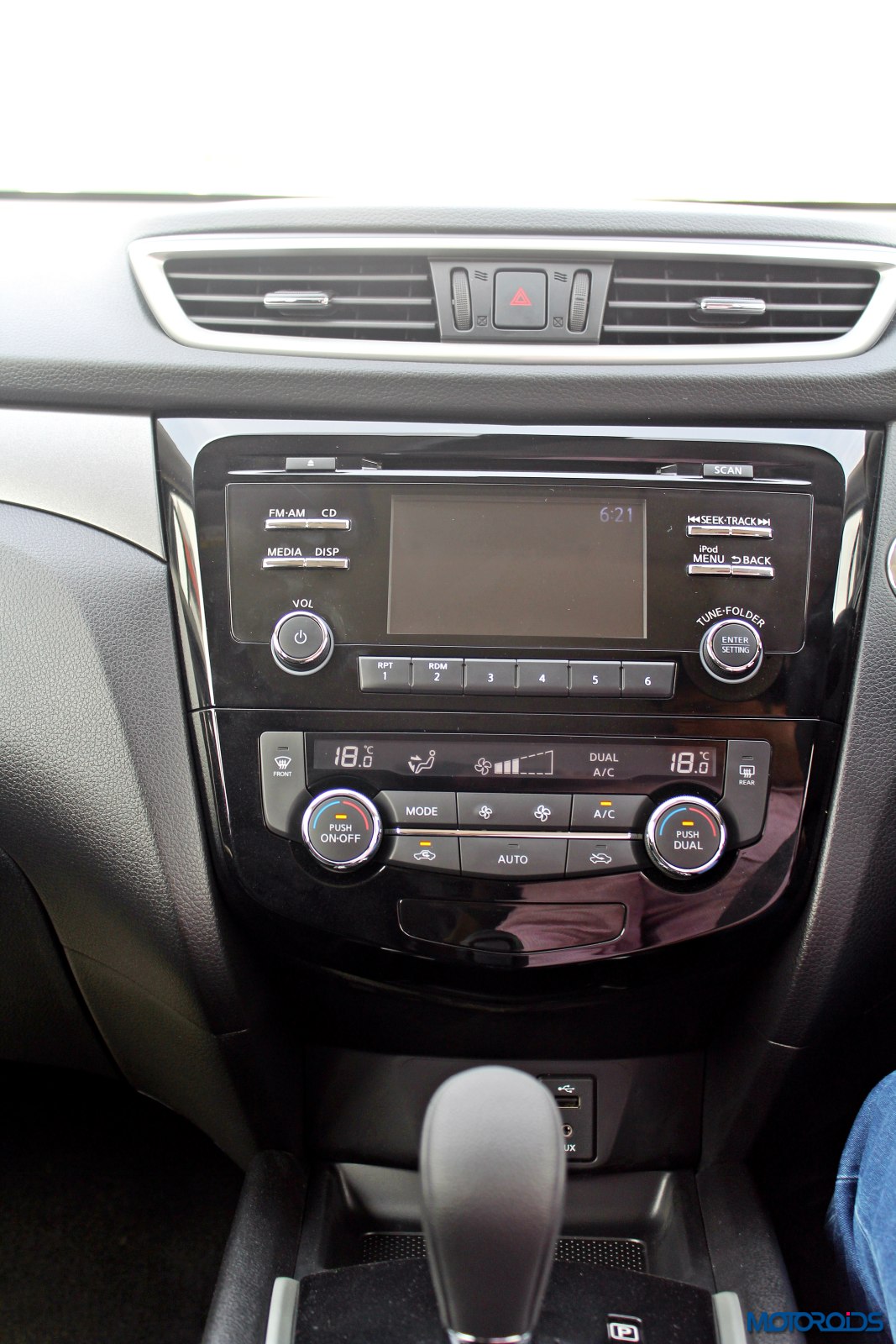 Nissan x trail interior india #9