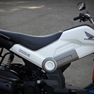 New Honda Navi Review Side panels (31)