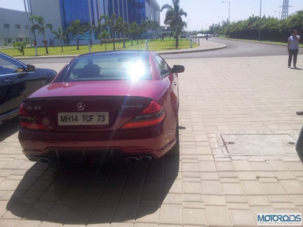 Mercedes Benz SL63 AMG