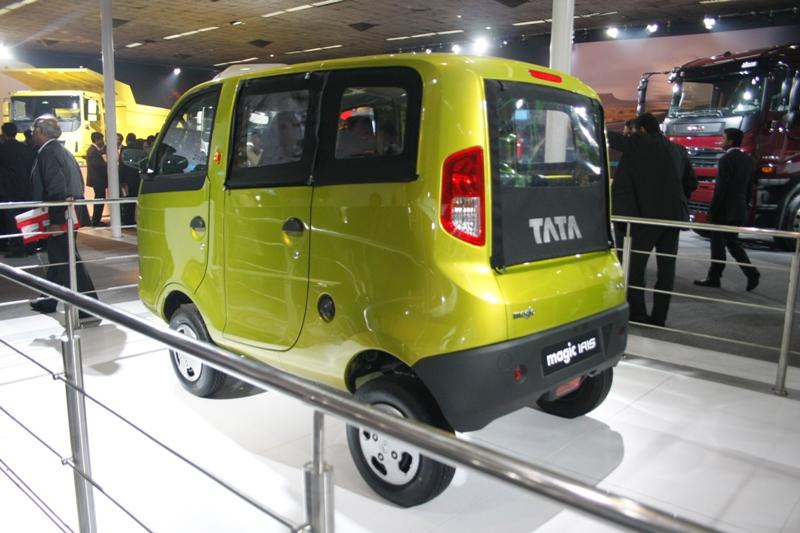 tata magic IRIS 2010 auto expo, motoroids