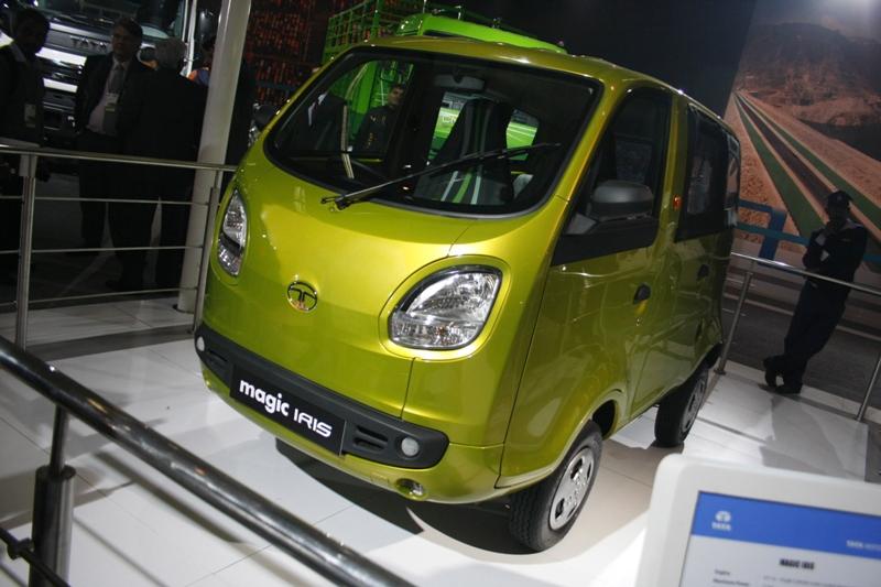 tata magic IRIS 2010 auto expo, motoroids