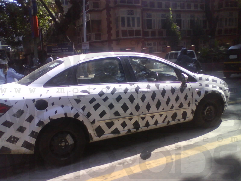 2010 Fiat Linea caught testing