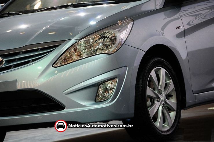 Hyundai Accent - www.motoroids.com
