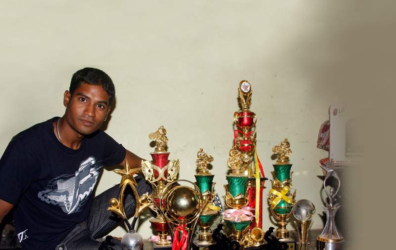 snehal chavan, motocross racer, motoroids,