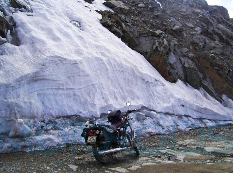 jaideep khodaskar rides solo from Ahmedabad to Leh, Ladakh and beyond on his Royal Enfield THunderbird