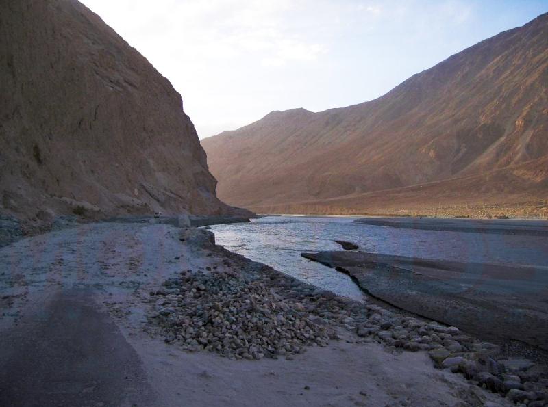 jaideep khodaskar rides solo from Ahmedabad to Leh, Ladakh and beyond on his Royal Enfield THunderbird