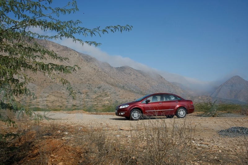road trip from Pune to Delhi in a Fiat Linea road trip from Pune to Delhi in a Fiat Linea