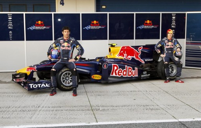 2010 red bull f1 car