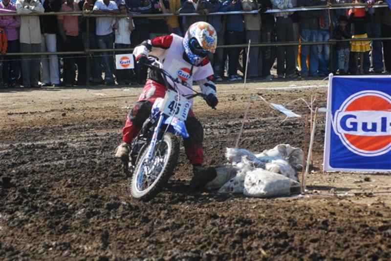 Gulf Cup Dirt Track Racing Bhopal - www.motoroids.com