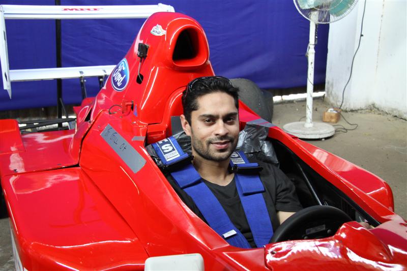 gaurav gill - www.motoroids.com