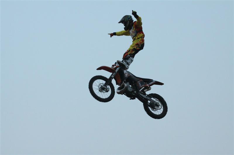 stunt - www.motoroids.com