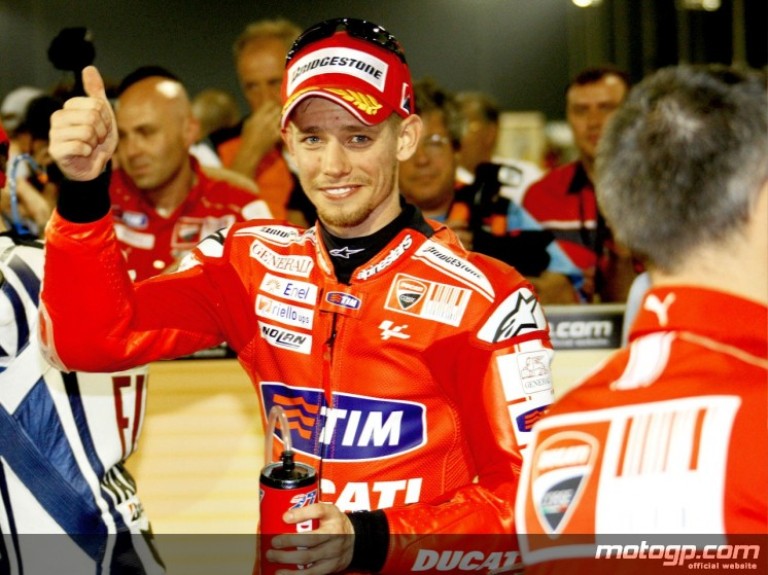 Casey stoner crashed in MotoGP 2010 losail qatar - motoroids.com