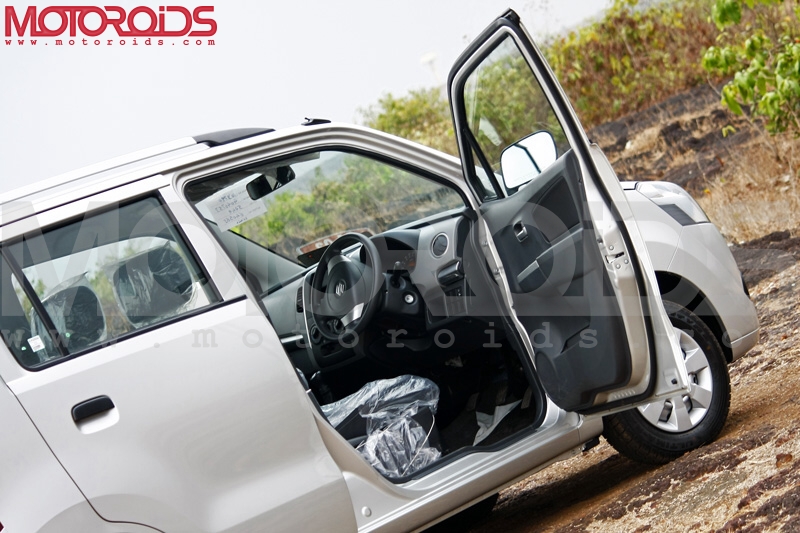 2010 Maruti Suzuki Wagon R - Blue Eyed Boy - Roadtest & Review - www.motoroids.com