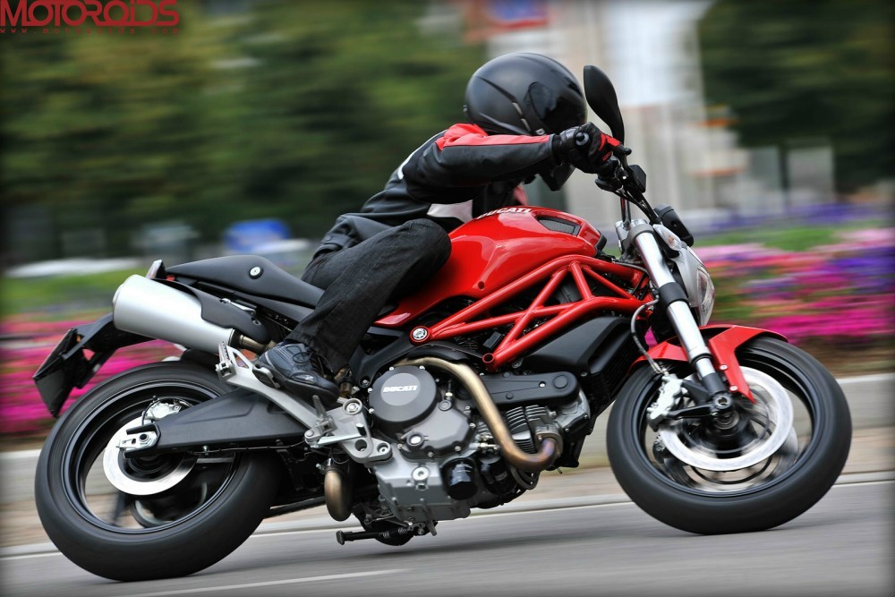 Ducati Monster 795 (9)