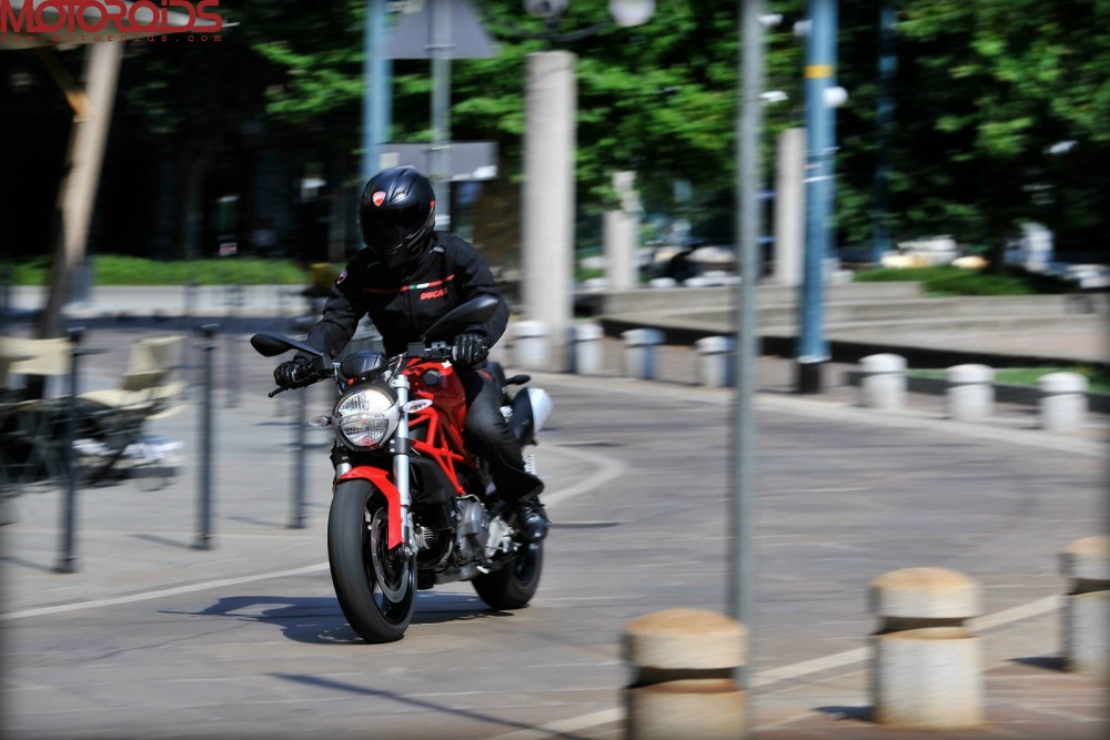 Ducati Monster 795 (8)