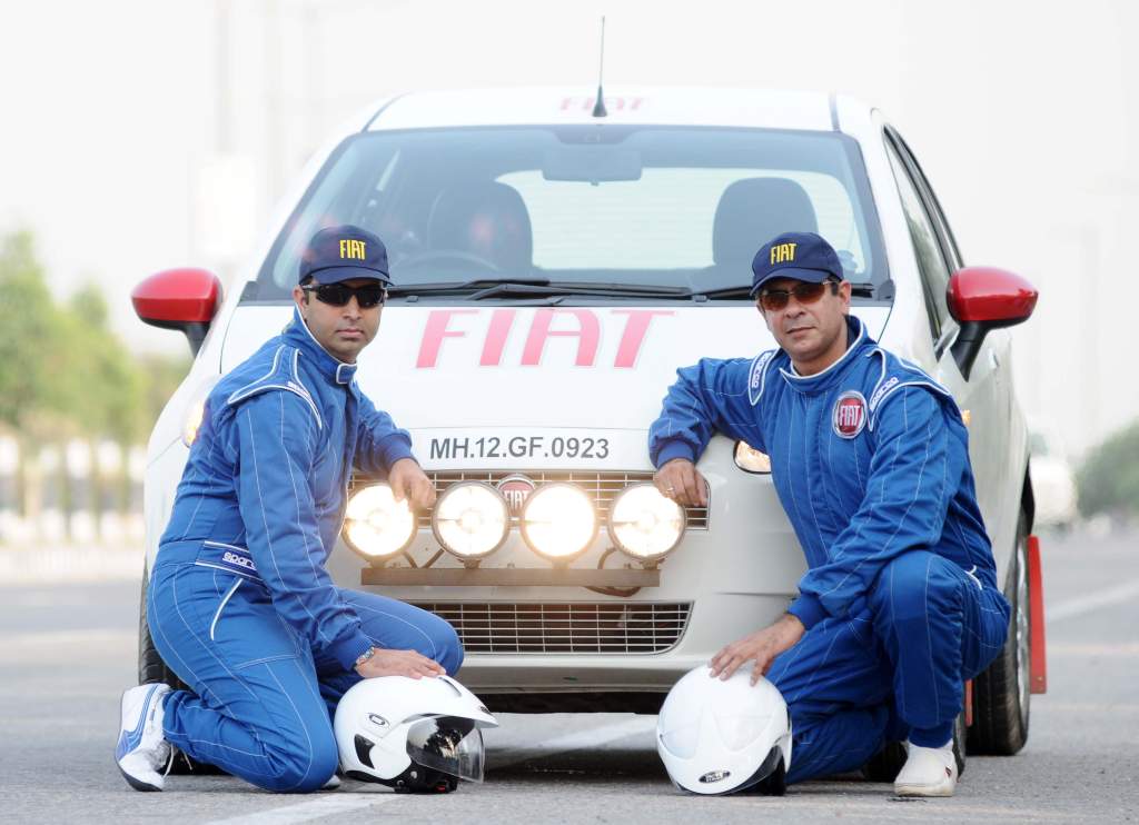 On Left- Pavan Choudhary and Right- Captain Nitin Anand.. Punta at Raid