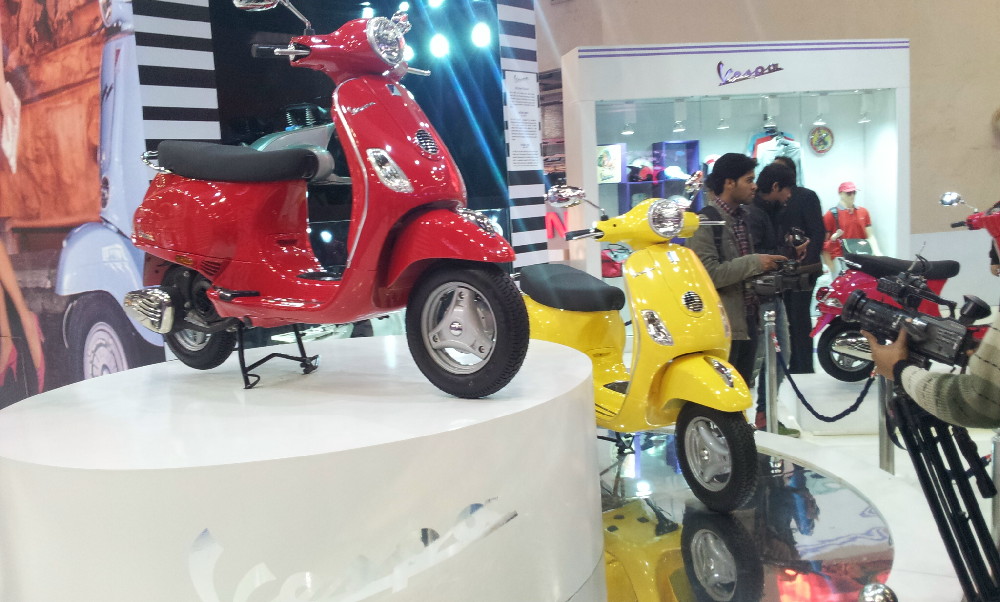 Piaggio at Auto Expo 2012 (2)