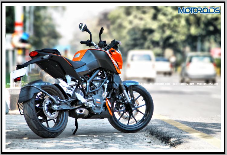 KTM 200 Duke (24)