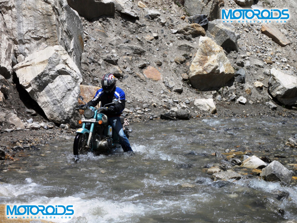 044-Water-crossing-towards-Kaza An exclusive account of the 2010 Himalayan Odyssey from motoroids - www.motoroids.com