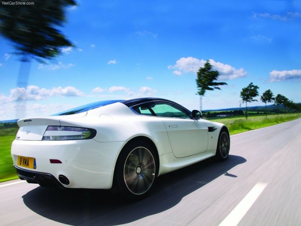 Aston Martin V8 Vantage