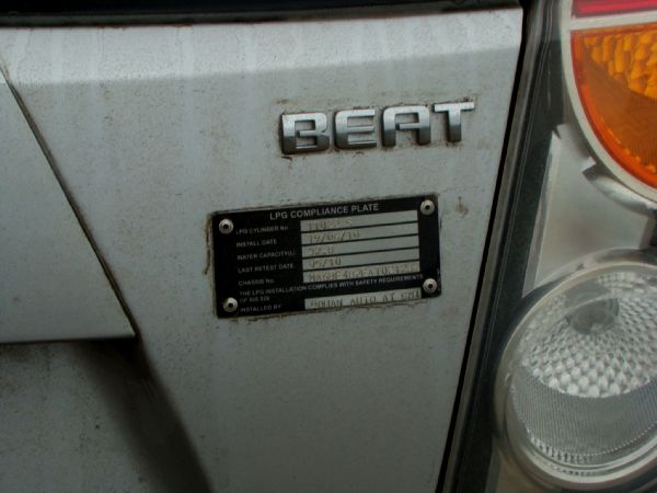 Chevrolet Beat LPG caught testing in India. The car’s launch will happen in a couple of months.