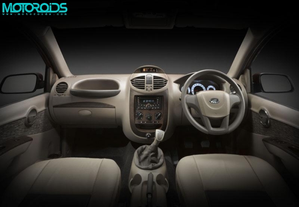 Mahindra Xylo 5-seater mini suv 2011 1 New spy shots with interiors on the 2011 Mahindra 5-seater Xylo mini-SUV along with price and launch details, published on Motoroids.com