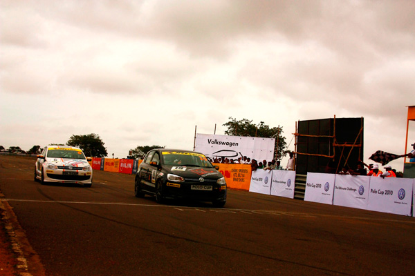 Karthik Shankar finished the 2nd race of the Volkswagen - JK Tyre Polo Cup 2010 in the 1st position at Coimbatore - www.motoroids.com