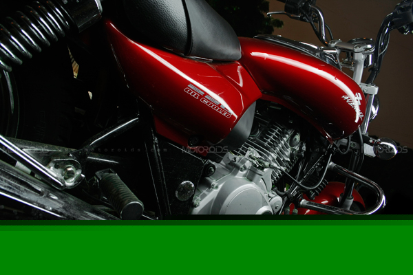Road Test Review of the 2011 Bajaj Avenger 220 by Rohit Paradkar for Motoroids.com. Photography by Eshan Shetty.
