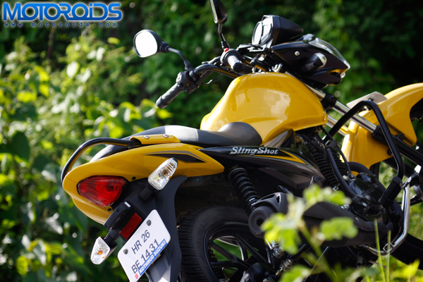 2010 Suzuki Slingshot 125 road test review by Rohit Paradkar for Motoroids.com. Photography by Eshan Shetty