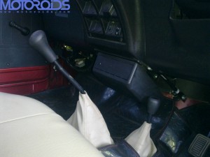 mahindra Thar first drive review by https://Motoroids.com Mahindra Thar gearshifter
