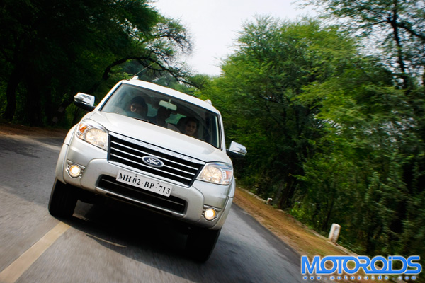 Motoroids Trip to Jim Corbett National Park in Ford Endeavour 3.0 TDCi AT