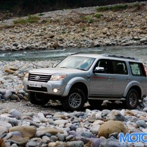 Motoroids Trip to Jim Corbett in Ford Endeavour