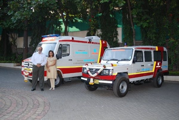 rp_Shri-Firodia-trust-donates-50-ambulances.jpg