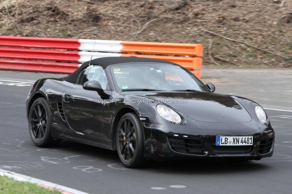 Spy images of the new 2012 Porsche Boxster speculated to run on a 2.5 lit 4 cylinder engine producing 360bhp of power