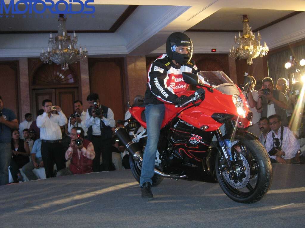 Hyosung ST7 and GT650R India launch (6)