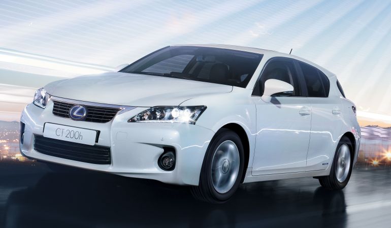 Lexus CT200h Hybrid wall projection on Earth Day