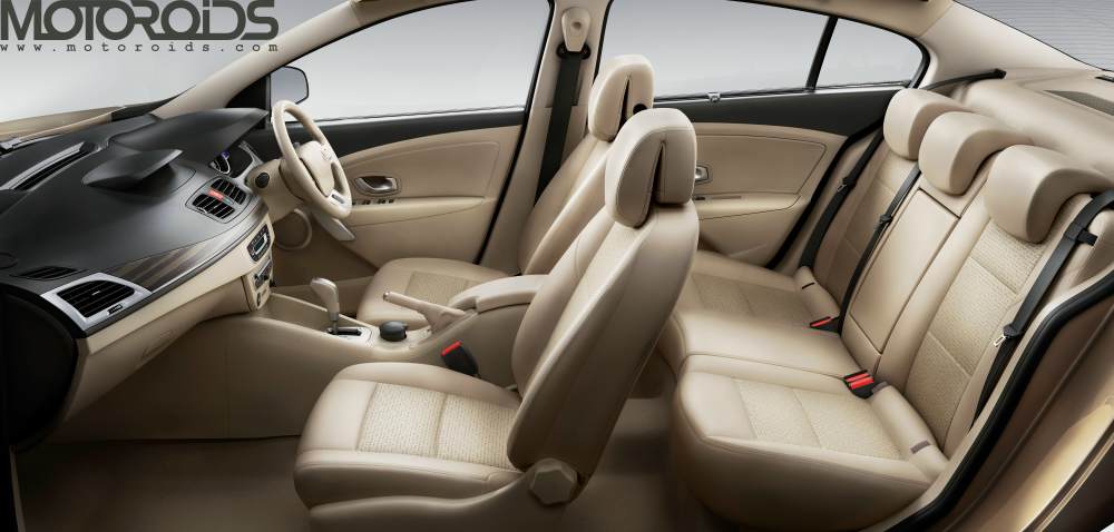 Fluence Side Cut Shot interior