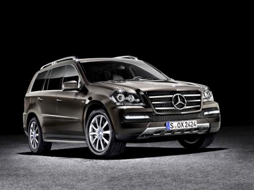 Mercedes Showcases GL Grand Edition