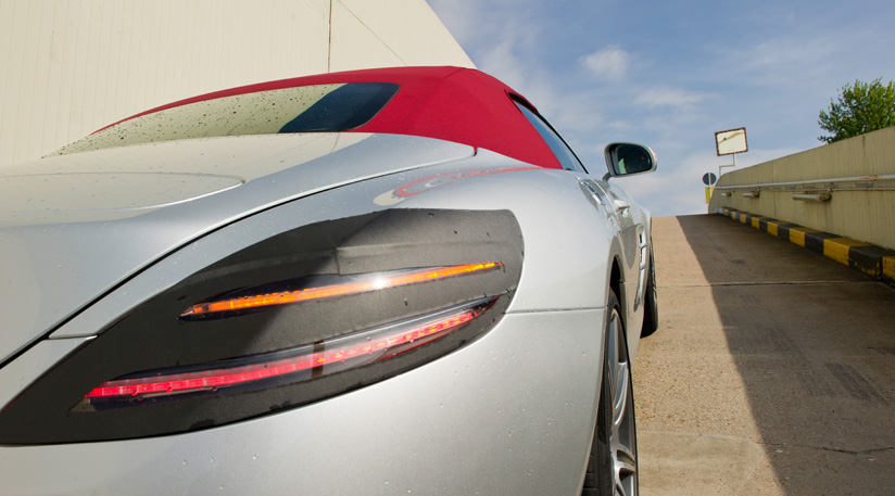 Mercedes Benz SLS AMG Roadster (7)