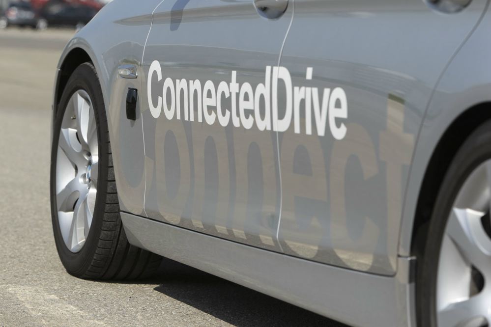 BMW ConnectedDrive, BMW autonomous system (1)