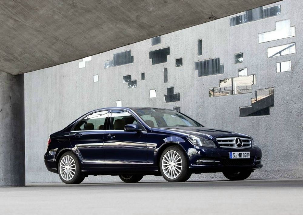 New 2012 Mercedes C-class (10)