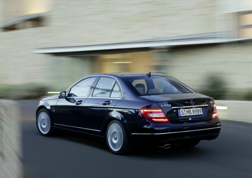 New 2012 Mercedes C-class (8)