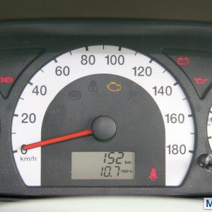 Mahindra Quanto speedometer